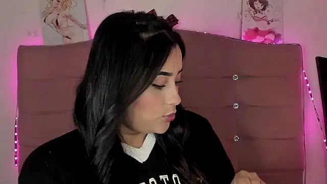 Snapshot of male_couper chatting on January 21, 2025, 12:50 pm male couper online show from January 21, 2025, 12:50 pm