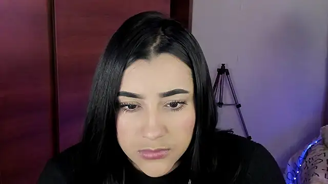 Snapshot of male_couper chatting on March 6, 2025, 5:43 pm male couper online show from March 6, 2025, 5:43 pm