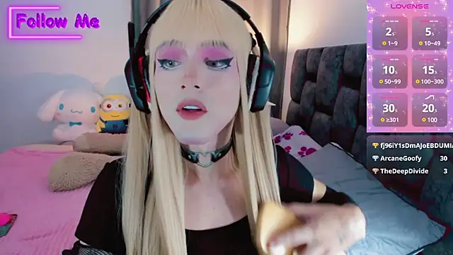 Kirmyy  online show from March 5, 2025, 1:42 am