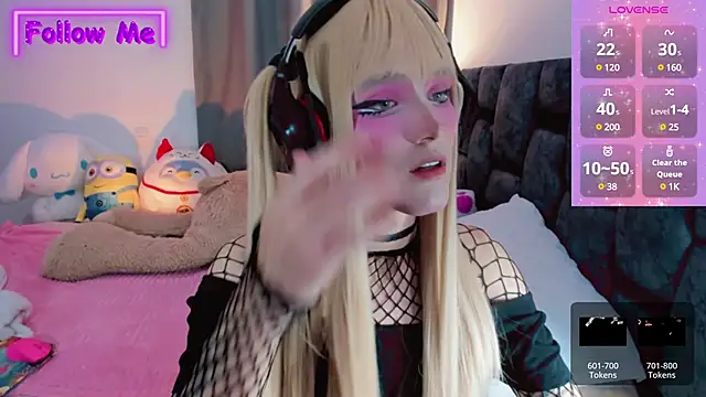 Kirmyy  online show from March 14, 2025, 11:11 pm