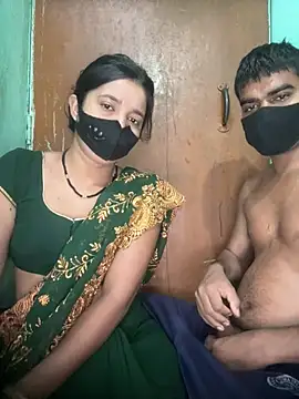 Suhani512 online show from May 27, 2026, 11:35 pm