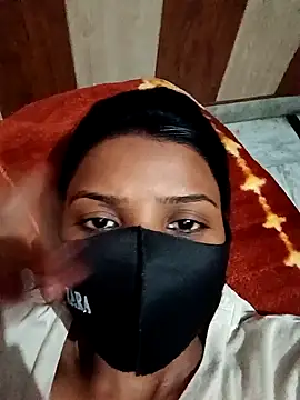 Snapshot of Scheme_SS chatting on February 18, 2025, 3:10 pm Scheme SS online show from February 18, 2025, 3:10 pm