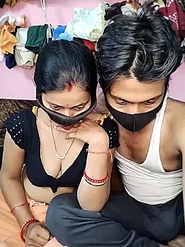 Snapshot of riyagupta5 chatting on December 5, 2025, 4:36 pm riyagupta5 online show from December 5, 2025, 4:36 pm