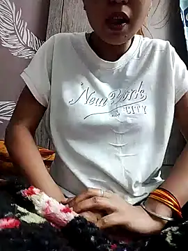 Snapshot of shalini_fire chatting on March 3, 2025, 6:12 pm shalini fire online show from March 3, 2025, 6:12 pm