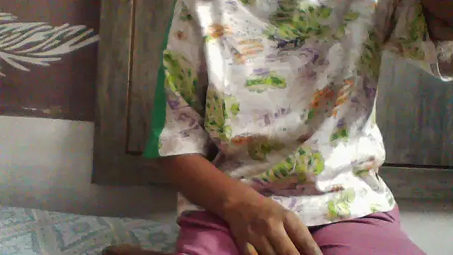 Snapshot of shalini_fire chatting on December 2, 2025, 10:53 am shalini fire online show from December 2, 2025, 10:53 am