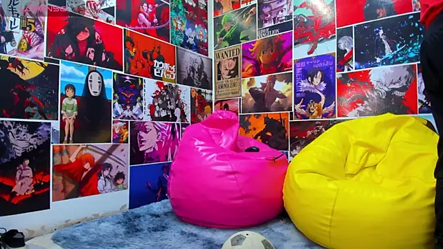 Snapshot of Jeffry_wolvess chatting on January 2, 2025, 12:24 pm Jeffry wolvess online show from January 2, 2025, 12:24 pm