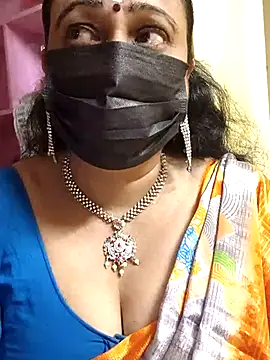 rekha naier online show from February 23, 2025, 1:42 pm