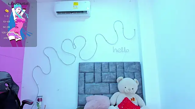 jisoo   online show from November 12, 2025, 12:49 pm