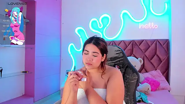 jisoo   online show from November 28, 2025, 1:58 pm