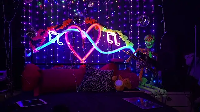 anonymouszN online show from April 11, 2026, 7:40 pm