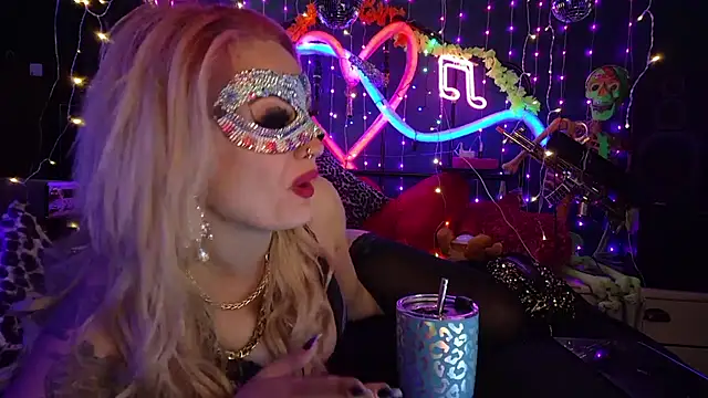 anonymouszN online show from April 16, 2026, 9:39 pm