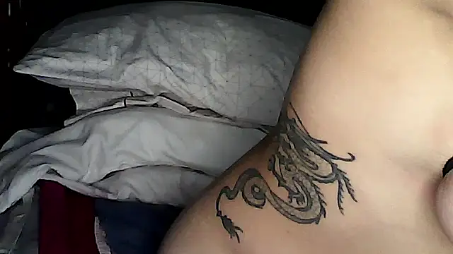 DarkElfSorceress online show from March 14, 2026, 11:48 am