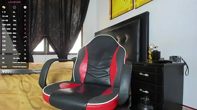 connor santtos online show from December 16, 2024, 3:22 pm