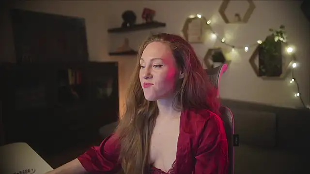 Berberis  Silene online show from October 24, 2025, 8:16 pm