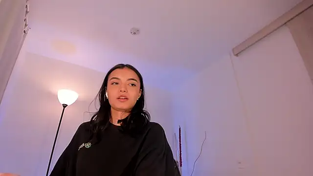 Snapshot of AnabelWolf chatting on March 20, 2025, 12:19 am AnabelWolf online show from March 20, 2025, 12:19 am