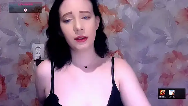 Snapshot of MelxMellie chatting on March 13, 2026, 10:27 pm MelxMellie online show from March 13, 2026, 10:27 pm