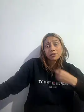 salome drasin online show from April 12, 2026, 10:59 pm