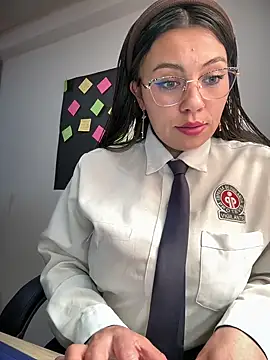 Snapshot of LIZ-06_ chatting on October 25, 2025, 4:02 pm LIZ-06 online show from October 25, 2025, 4:02 pm