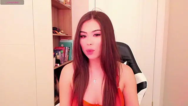 Snapshot of may_mia chatting on December 19, 2025, 3:30 pm may mia online show from December 19, 2025, 3:30 pm