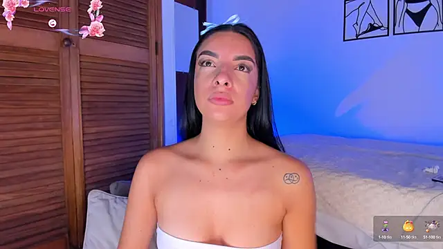 777AylinZ online show from October 7, 2025, 8:00 am