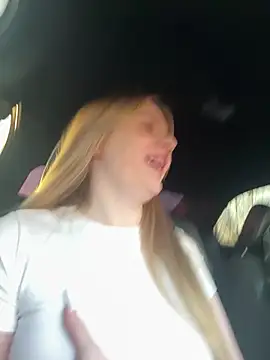 Snapshot of CaseyCumFace chatting on October 31, 2025, 9:43 am CaseyCumFace online show from October 31, 2025, 9:43 am