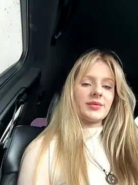 Snapshot of CaseyCumFace chatting on November 10, 2025, 7:29 am CaseyCumFace online show from November 10, 2025, 7:29 am