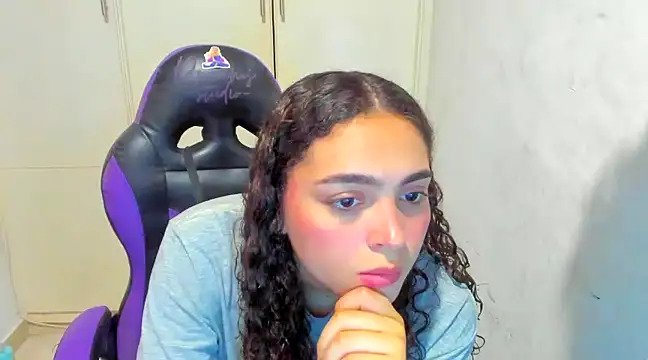 Snapshot of Lily_anal_squirt_ chatting on December 28, 2024, 8:25 pm Lily anal squirt online show from December 28, 2024, 8:25 pm