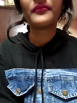 Snapshot of BabySlimmy10 chatting on February 20, 2025, 8:47 pm BabySlimmy10 online show from February 20, 2025, 8:47 pm