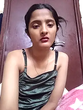 Snapshot of BabySlimmy10 chatting on December 1, 2025, 7:08 pm BabySlimmy10 online show from December 1, 2025, 7:08 pm