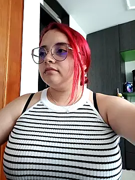 Snapshot of CURVY-HORNY chatting on January 14, 2025, 10:12 pm CURVY-HORNY online show from January 14, 2025, 10:12 pm