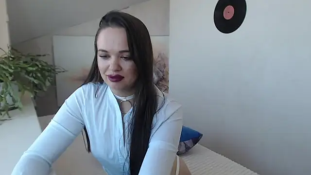 Snapshot of Luxuriouss_s chatting on October 24, 2025, 4:09 am Luxuriouss s online show from October 24, 2025, 4:09 am