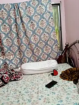 Snapshot of Cute-manisha chatting on January 12, 2025, 8:25 am Cute-manisha online show from January 12, 2025, 8:25 am