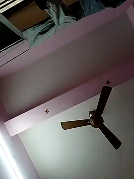 Snapshot of Cute-manisha chatting on February 3, 2025, 3:53 am Cute-manisha online show from February 3, 2025, 3:53 am