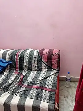 Snapshot of Cute-manisha chatting on March 21, 2025, 3:35 pm Cute-manisha online show from March 21, 2025, 3:35 pm