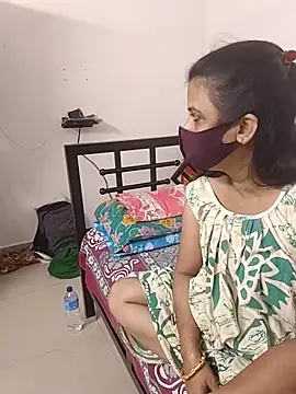 Snapshot of Cute-manisha chatting on October 6, 2025, 4:54 am Cute-manisha online show from October 6, 2025, 4:54 am