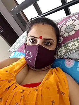 Snapshot of Cute-manisha chatting on May 18, 2026, 6:30 am Cute-manisha online show from May 18, 2026, 6:30 am