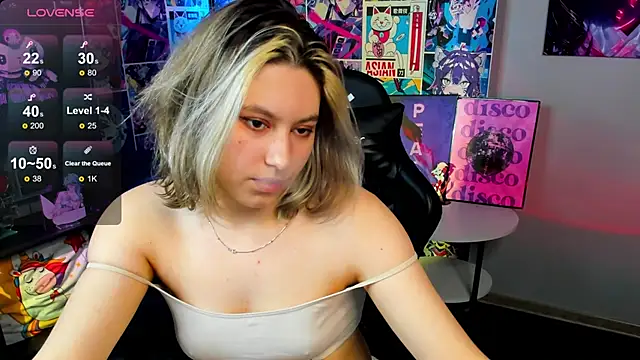 Snapshot of Bonni_Meiz chatting on February 26, 2025, 6:58 am Bonni Meiz online show from February 26, 2025, 6:58 am