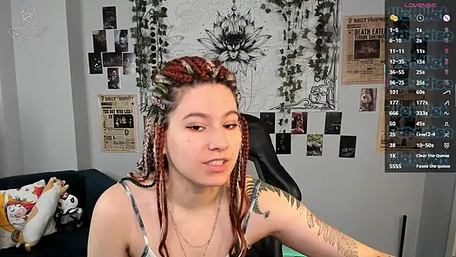 Snapshot of Bonni_Meiz chatting on November 18, 2025, 3:01 am Bonni Meiz online show from November 18, 2025, 3:01 am