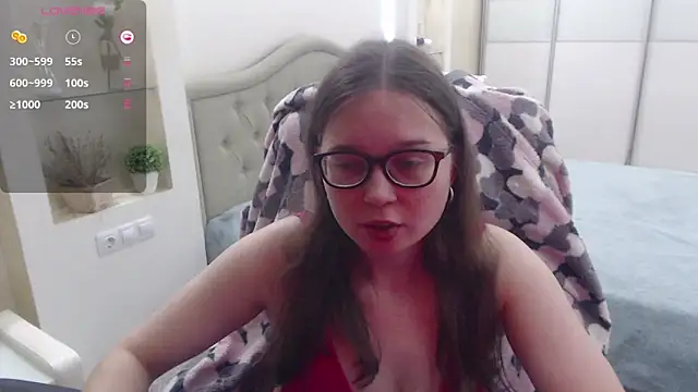 Cutie Emily online show from September 28, 2025, 3:06 pm
