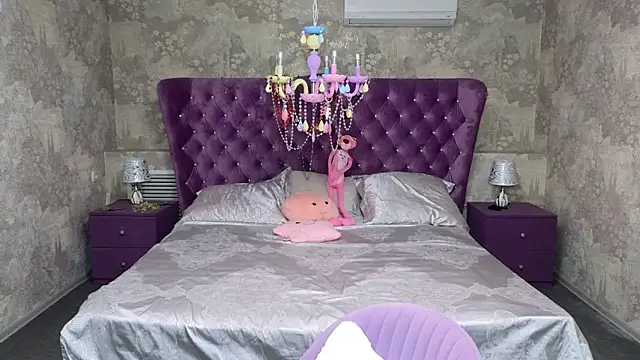 Snapshot of Barbara_Blonde chatting on March 19, 2025, 5:17 pm Barbara Blonde online show from March 19, 2025, 5:17 pm