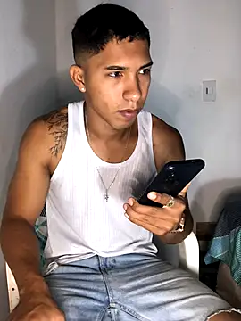 Snapshot of maximo_vega_newv chatting on December 2, 2025, 3:07 pm maximo vega newv online show from December 2, 2025, 3:07 pm