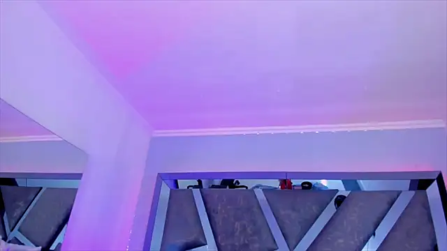 Snapshot of AlliJadid chatting on January 15, 2025, 5:37 pm AlliJadid online show from January 15, 2025, 5:37 pm