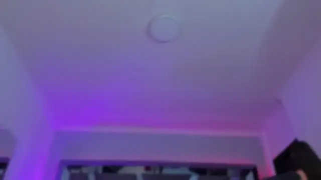 Snapshot of AlliJadid chatting on October 8, 2025, 10:57 am AlliJadid online show from October 8, 2025, 10:57 am