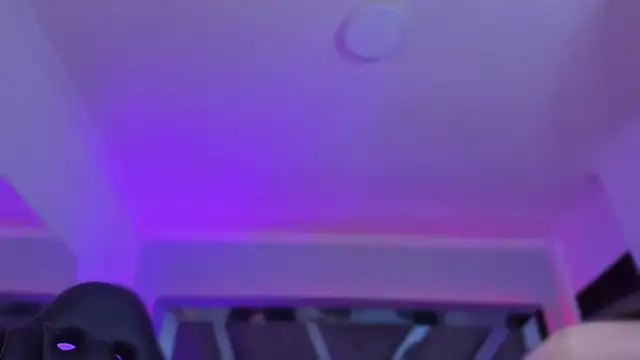 Snapshot of AlliJadid chatting on November 2, 2025, 11:01 am AlliJadid online show from November 2, 2025, 11:01 am