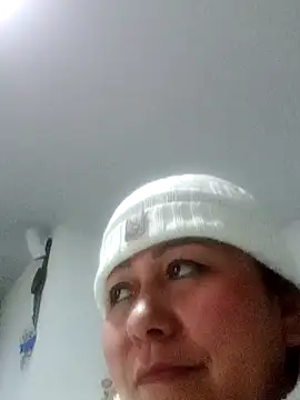 Darly Gomez online show from February 4, 2025, 10:24 pm