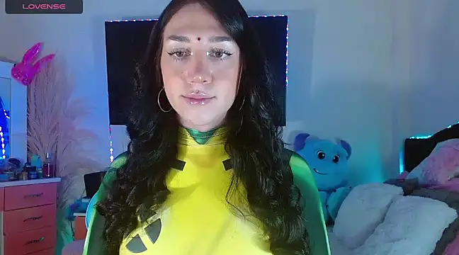 Snapshot of karla_zambrano chatting on December 19, 2024, 10:10 pm karla zambrano online show from December 19, 2024, 10:10 pm