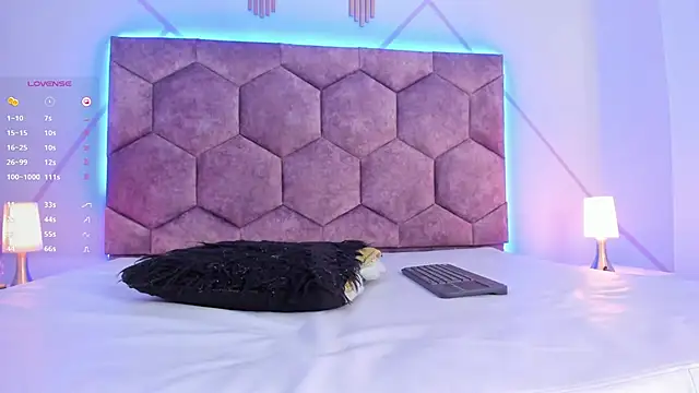 Snapshot of aggy_castel chatting on February 6, 2025, 2:44 am aggy castel online show from February 6, 2025, 2:44 am