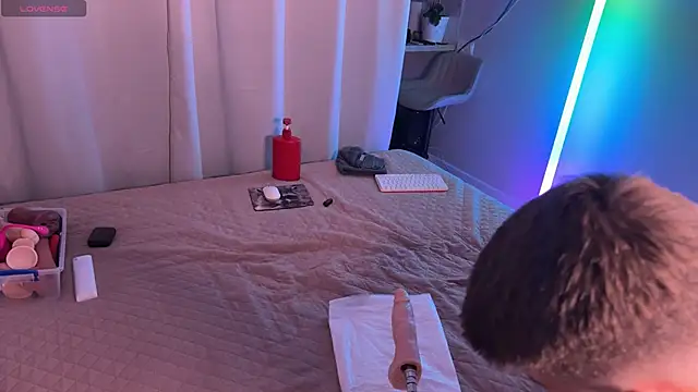 Walt Enjoy online show from November 17, 2025, 6:35 pm