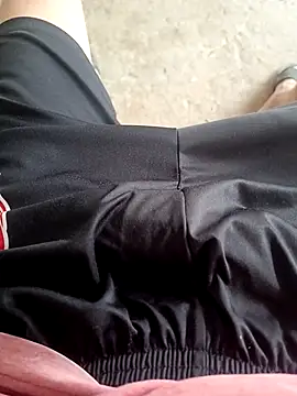 paubabando  online show from November 26, 2025, 12:06 pm