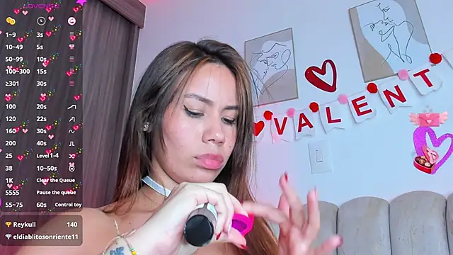 Tamaraa Serra online show from February 12, 2025, 10:15 pm